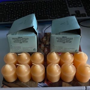 Vintage PartyLite Warm Banana Bread Votive One dozen.